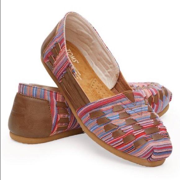 Toms Huarache Alpargatas - size 8.5